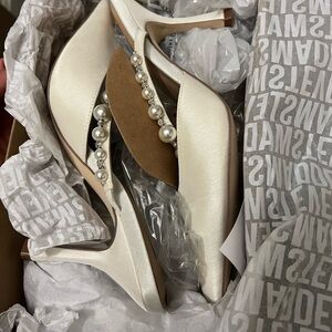 Steve Madden Cream Pointed-Toe Heels
